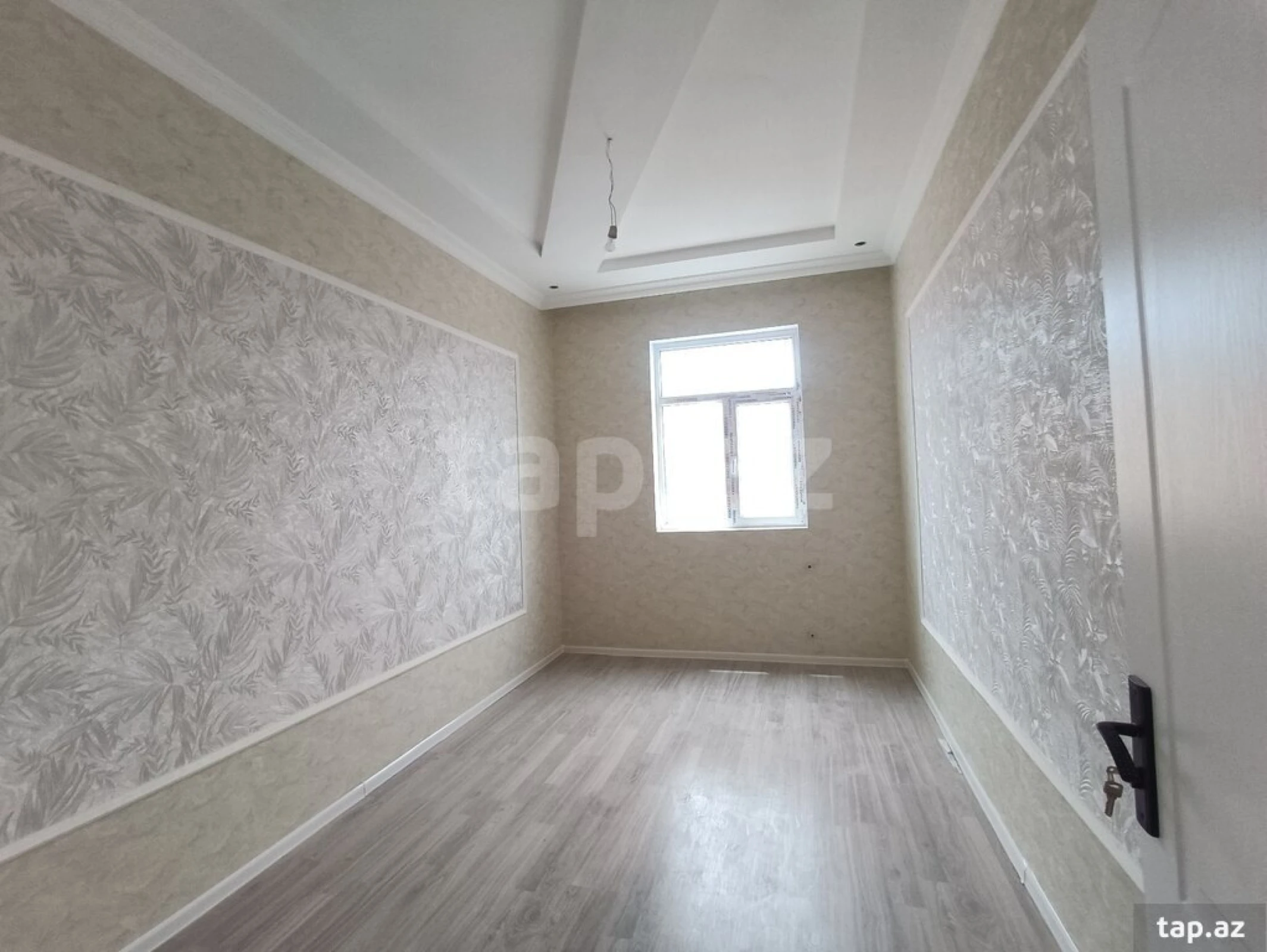 Satılır 4 otaqlı həyət evi