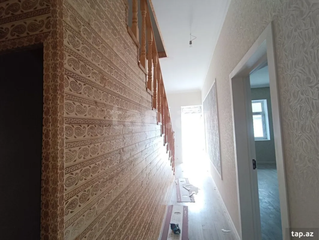 Satılır 4 otaqlı həyət evi