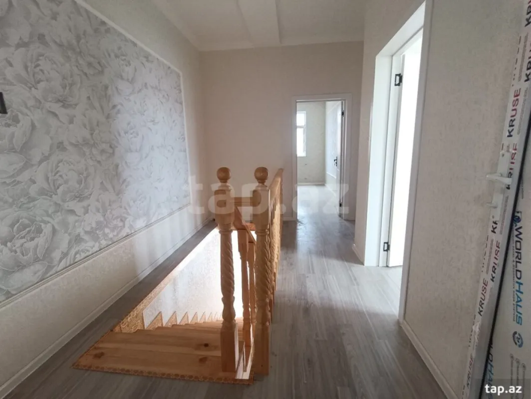 Satılır 4 otaqlı həyət evi
