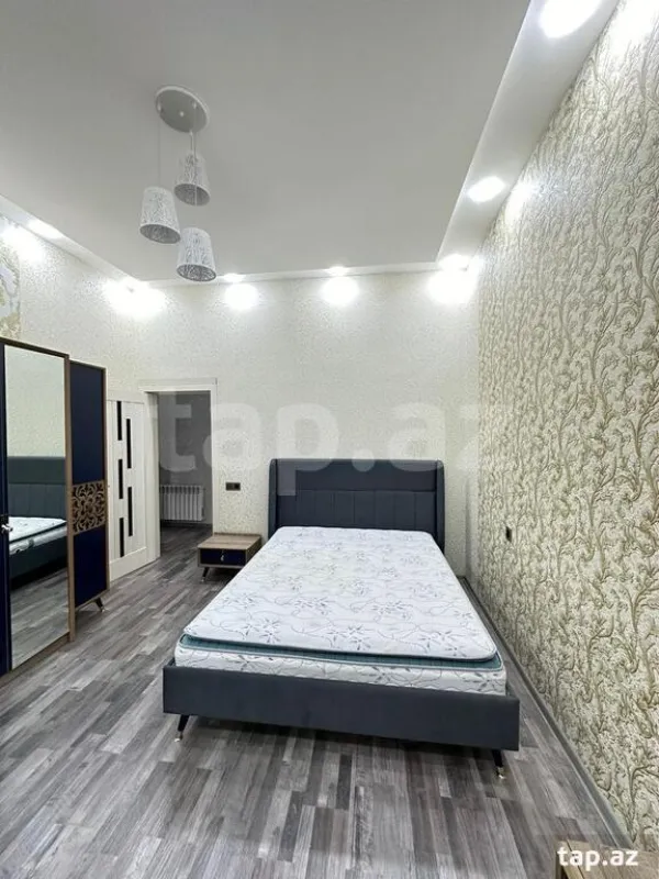 Kirayə verilir 4 otaqlı həyət evi