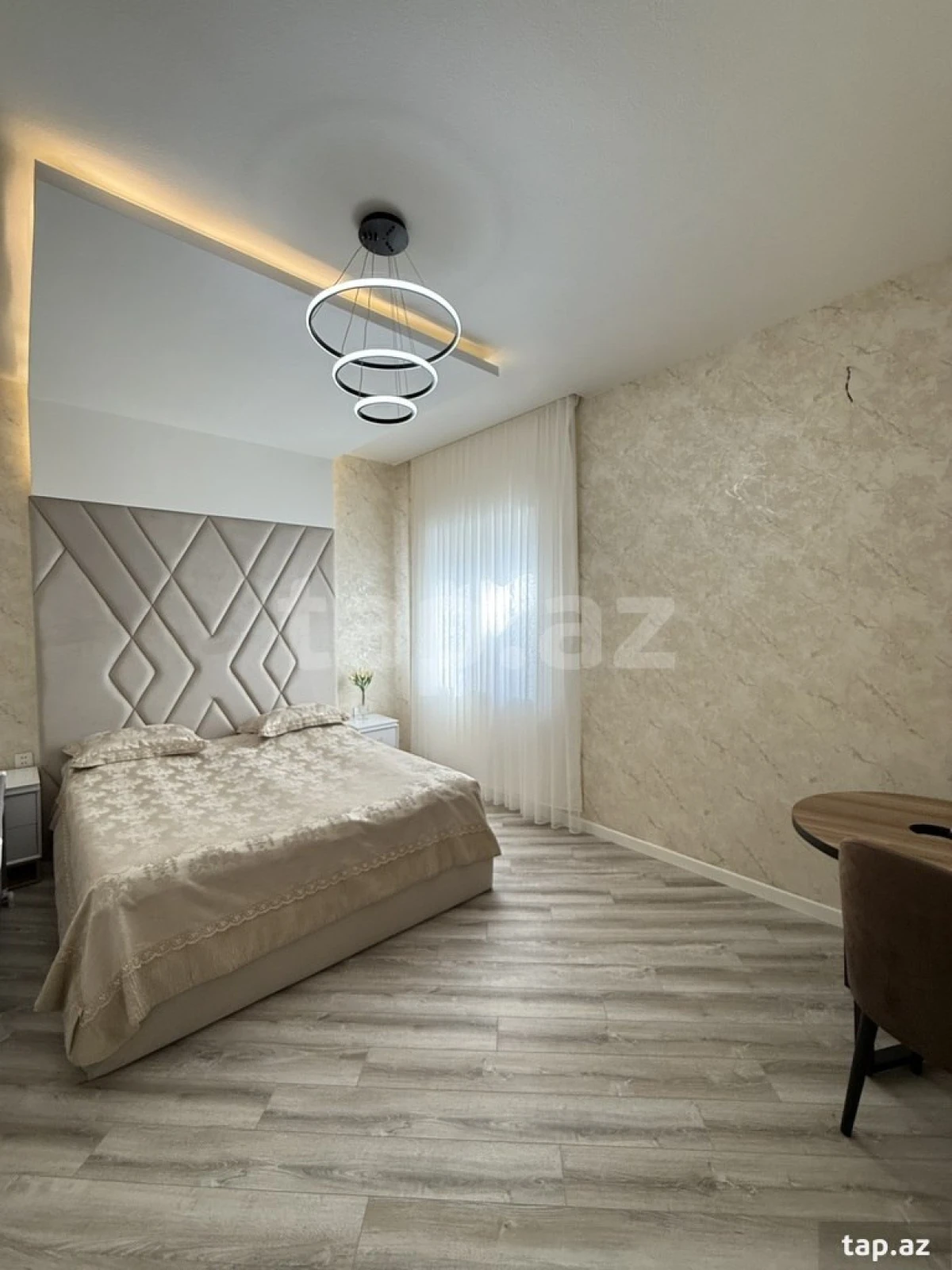 Kirayə verilir 4 otaqlı həyət evi