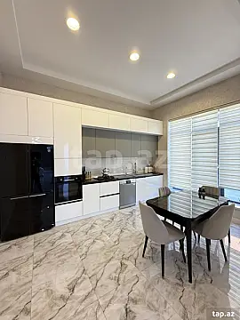 Kirayə verilir 4 otaqlı həyət evi