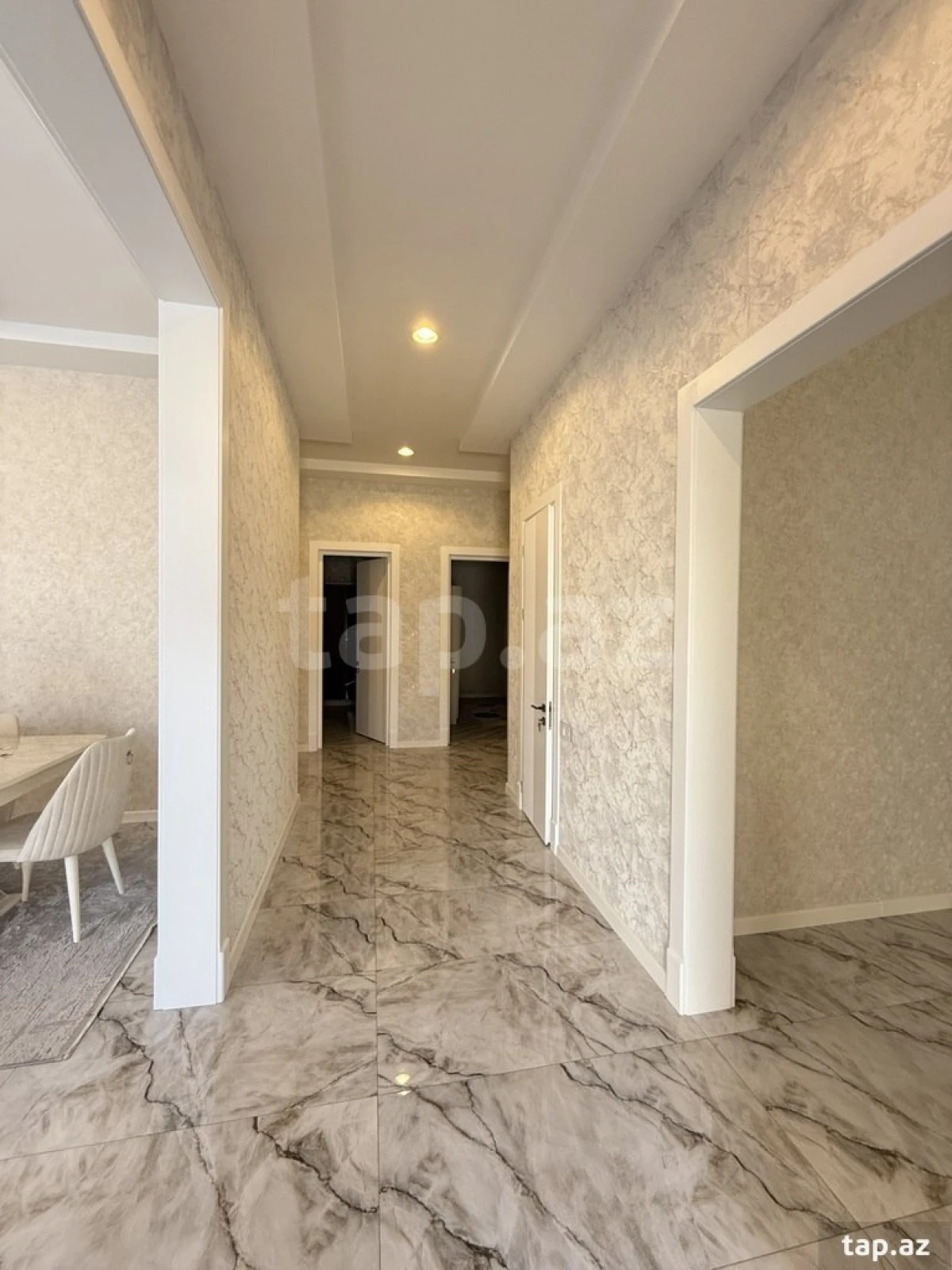 Kirayə verilir 4 otaqlı həyət evi