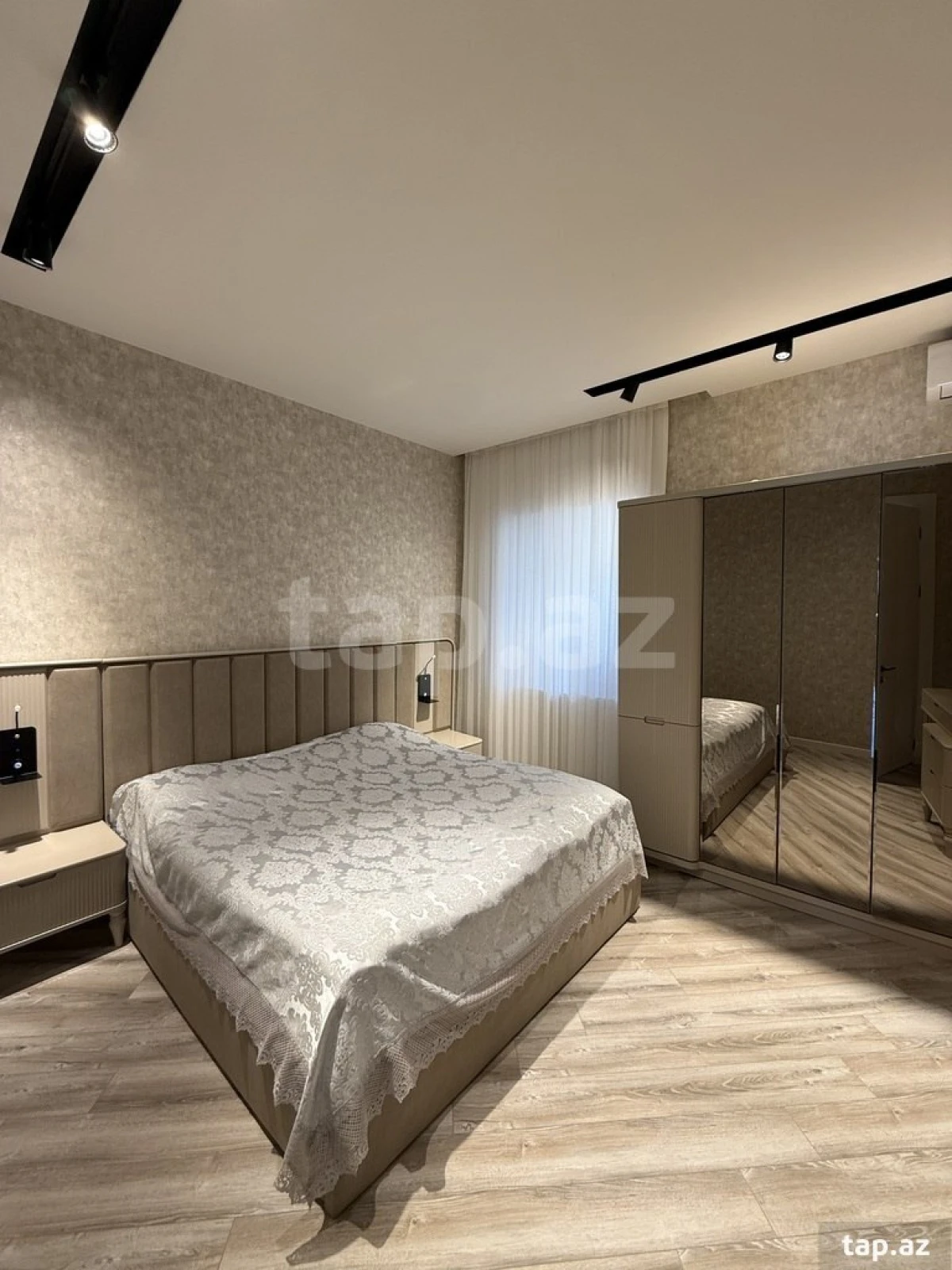 Kirayə verilir 4 otaqlı həyət evi