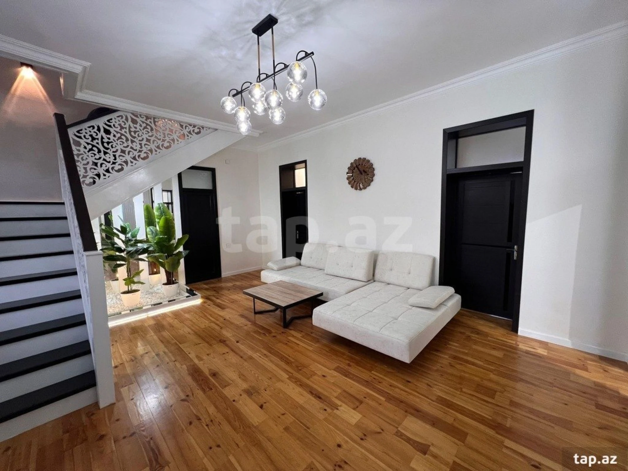 Kirayə verilir 3 otaqlı həyət evi