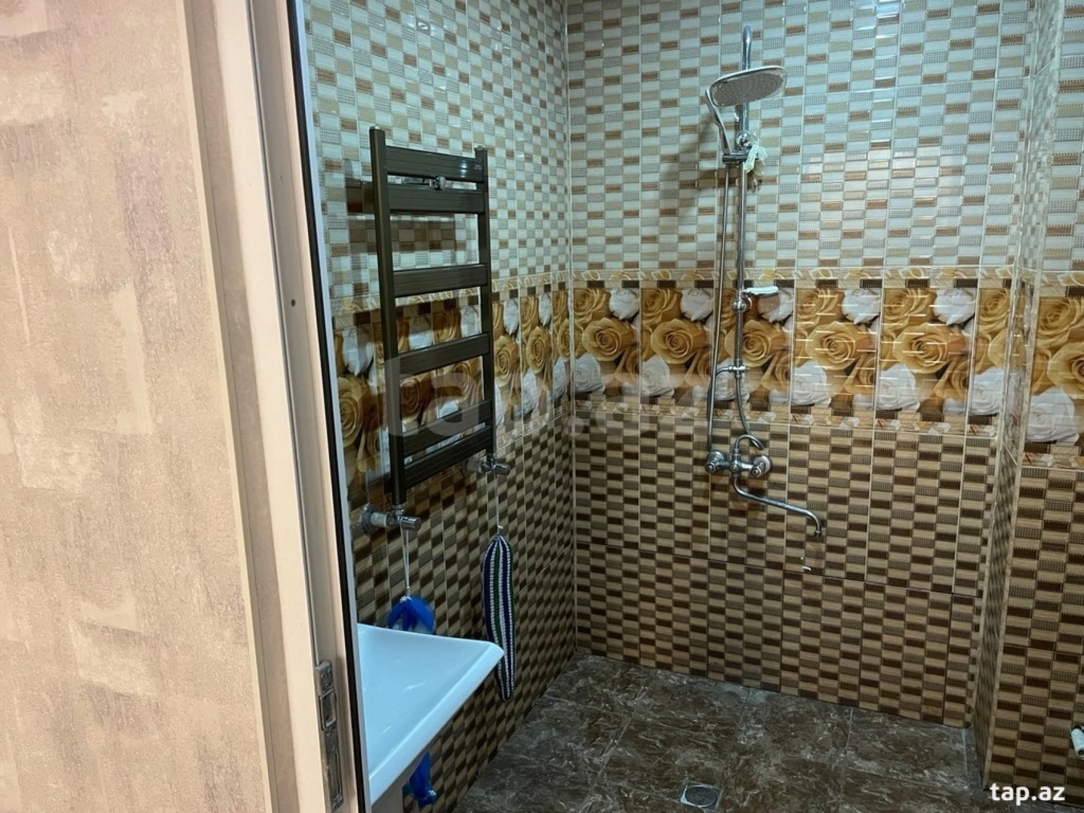 Satılır 2 otaqlı yeni tikili 84 m²