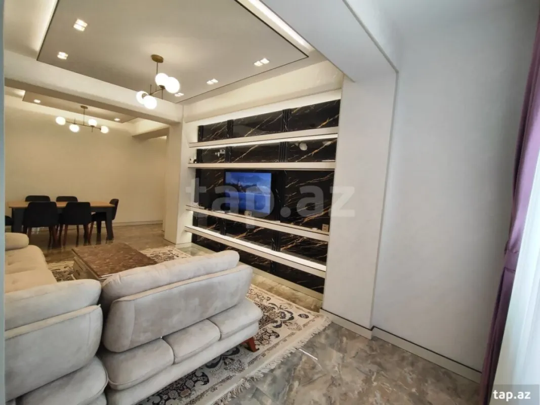 Satılır 3 otaqlı yeni tikili 73 m²