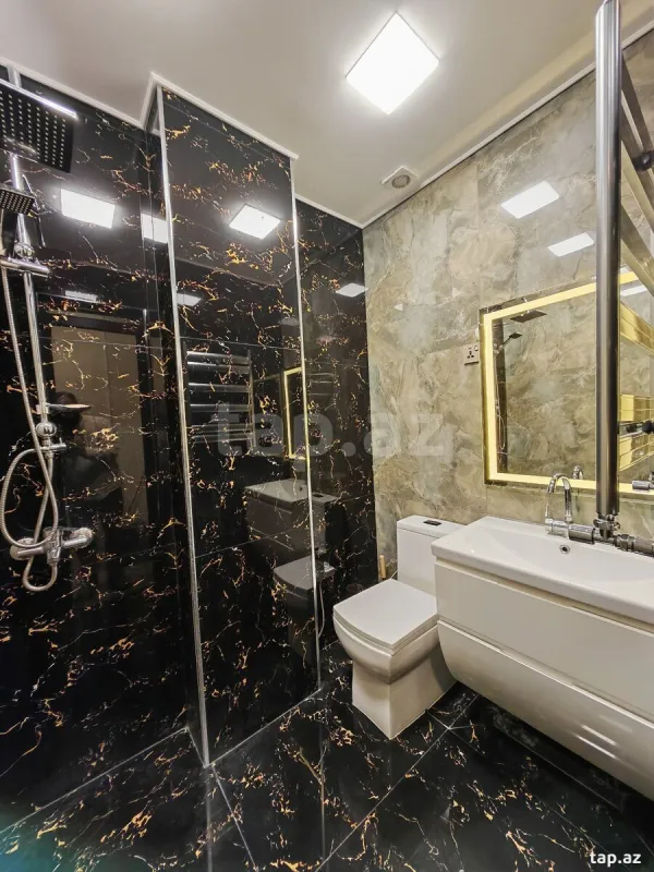 Satılır 3 otaqlı yeni tikili 73 m²