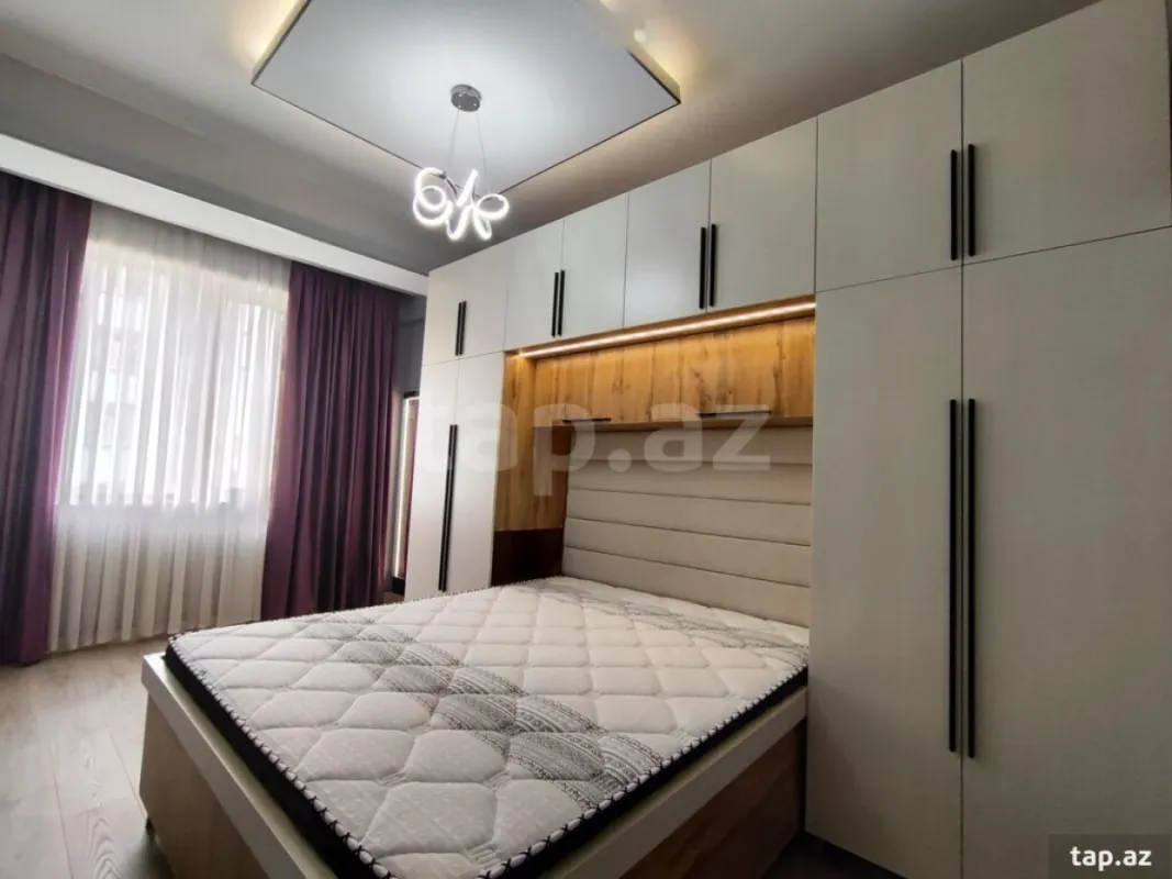 Satılır 3 otaqlı yeni tikili 73 m²