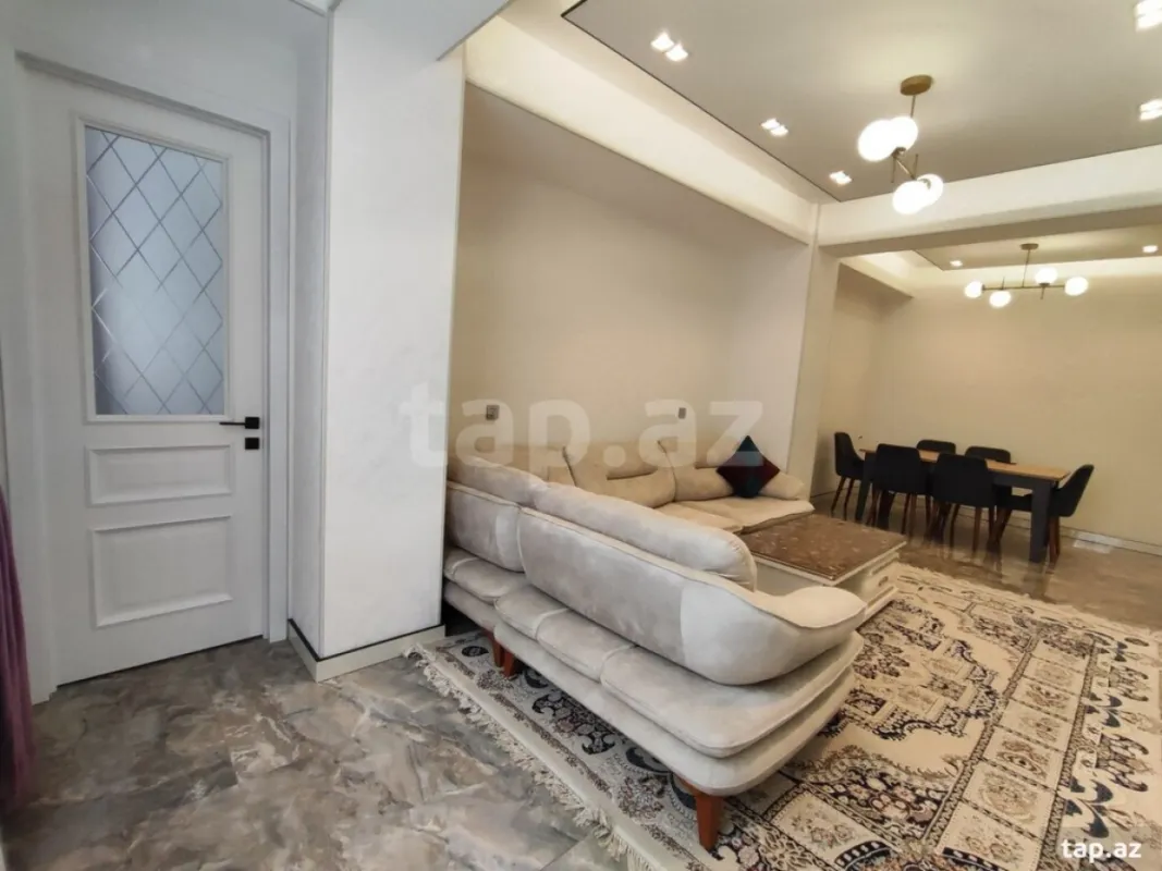 Satılır 3 otaqlı yeni tikili 73 m²