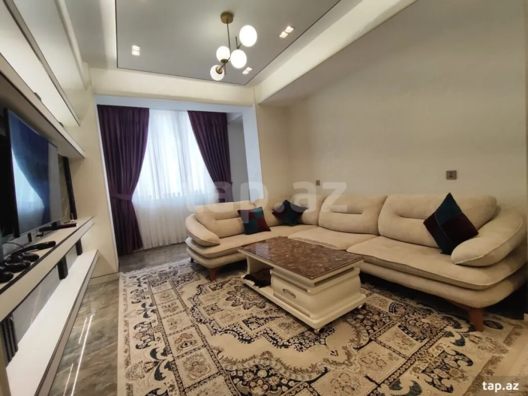 Satılır 3 otaqlı yeni tikili 73 m²