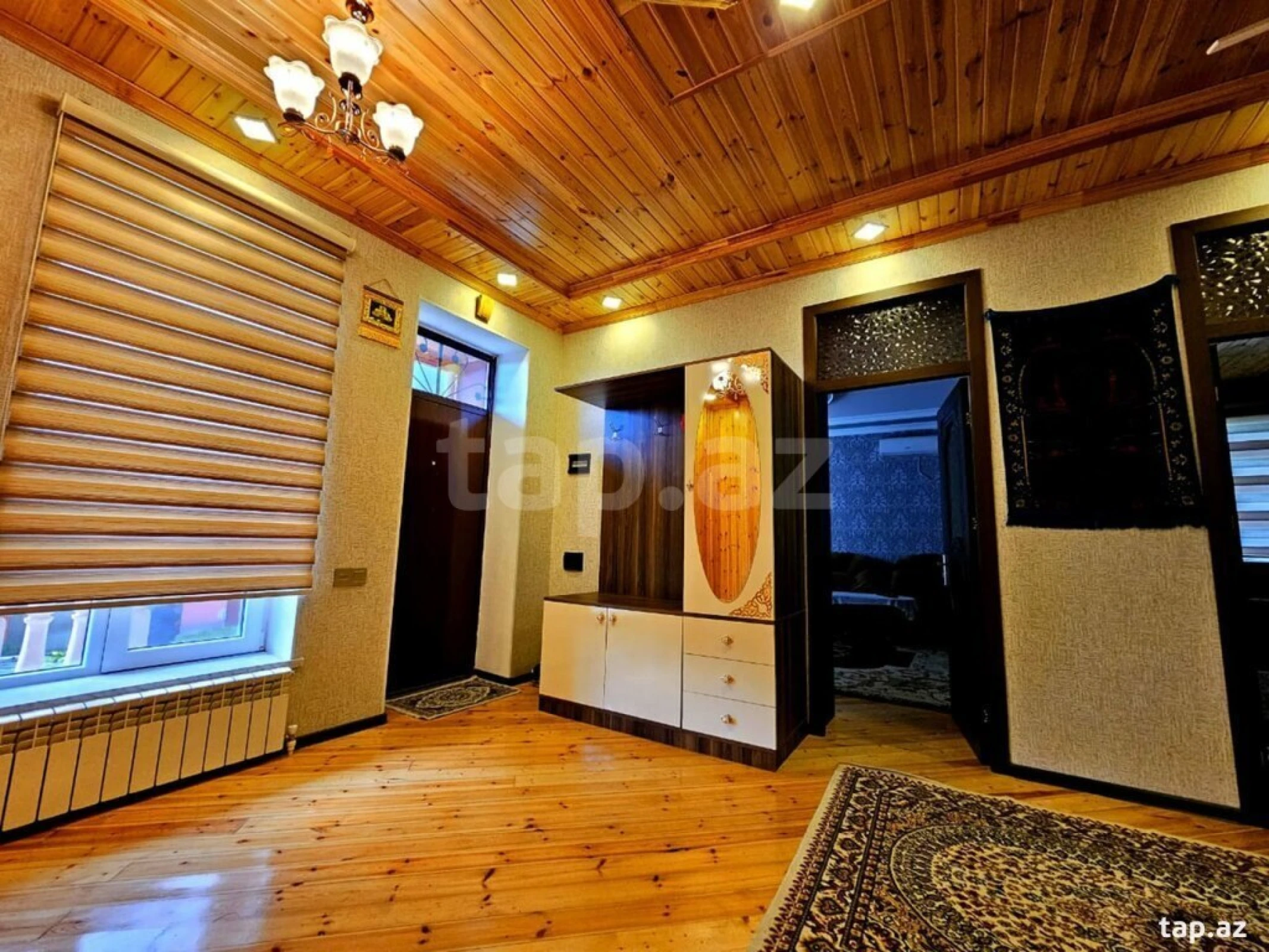 Kirayə verilir 5 otaqlı həyət evi