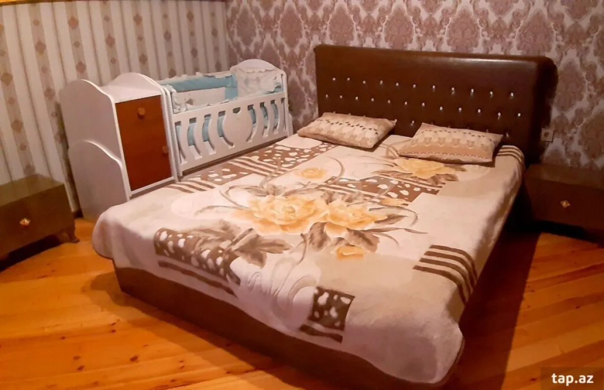 Kirayə verilir 5 otaqlı həyət evi