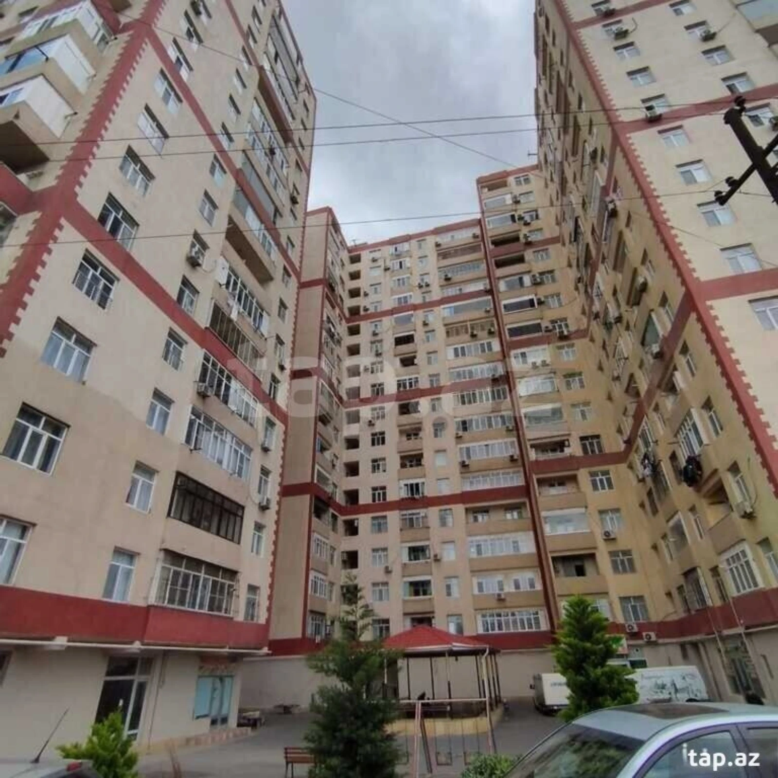 Satılır 2 otaqlı yeni tikili 65 m²