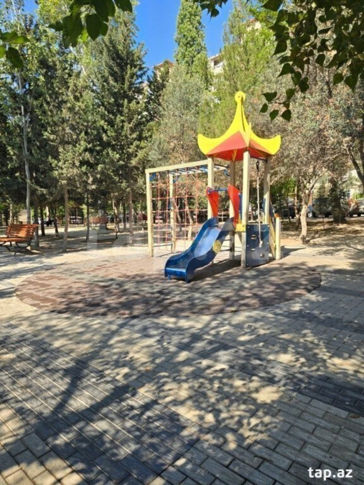 Satılır 2 otaqlı yeni tikili 65 m²