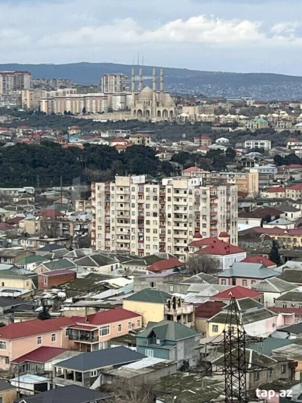 Satılır 2 otaqlı yeni tikili 65 m²