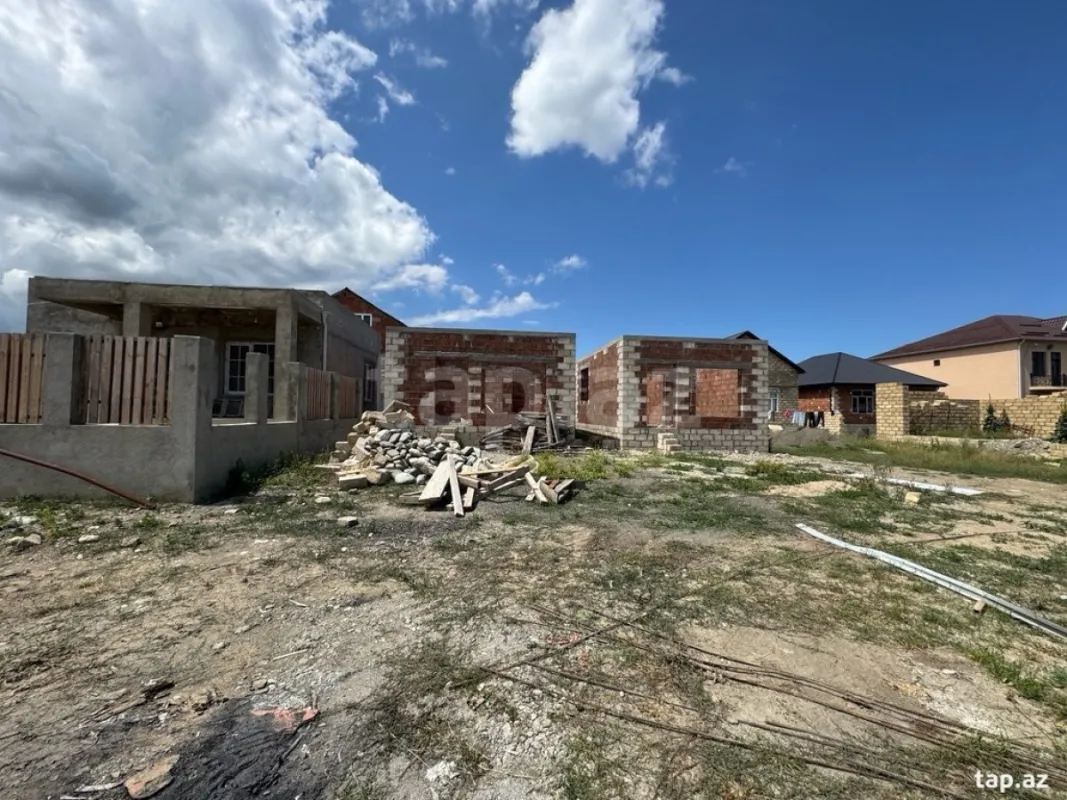 Satılır 1 otaqlı həyət evi