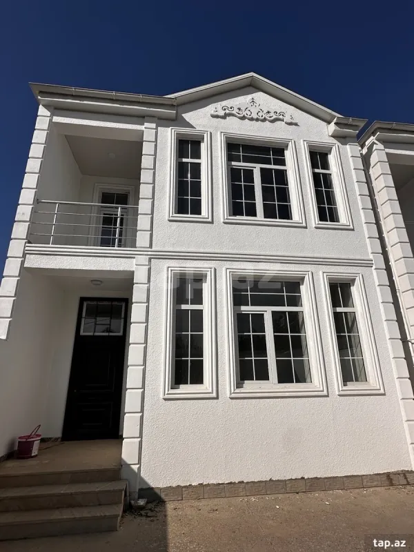 Satılır 4 otaqlı həyət evi