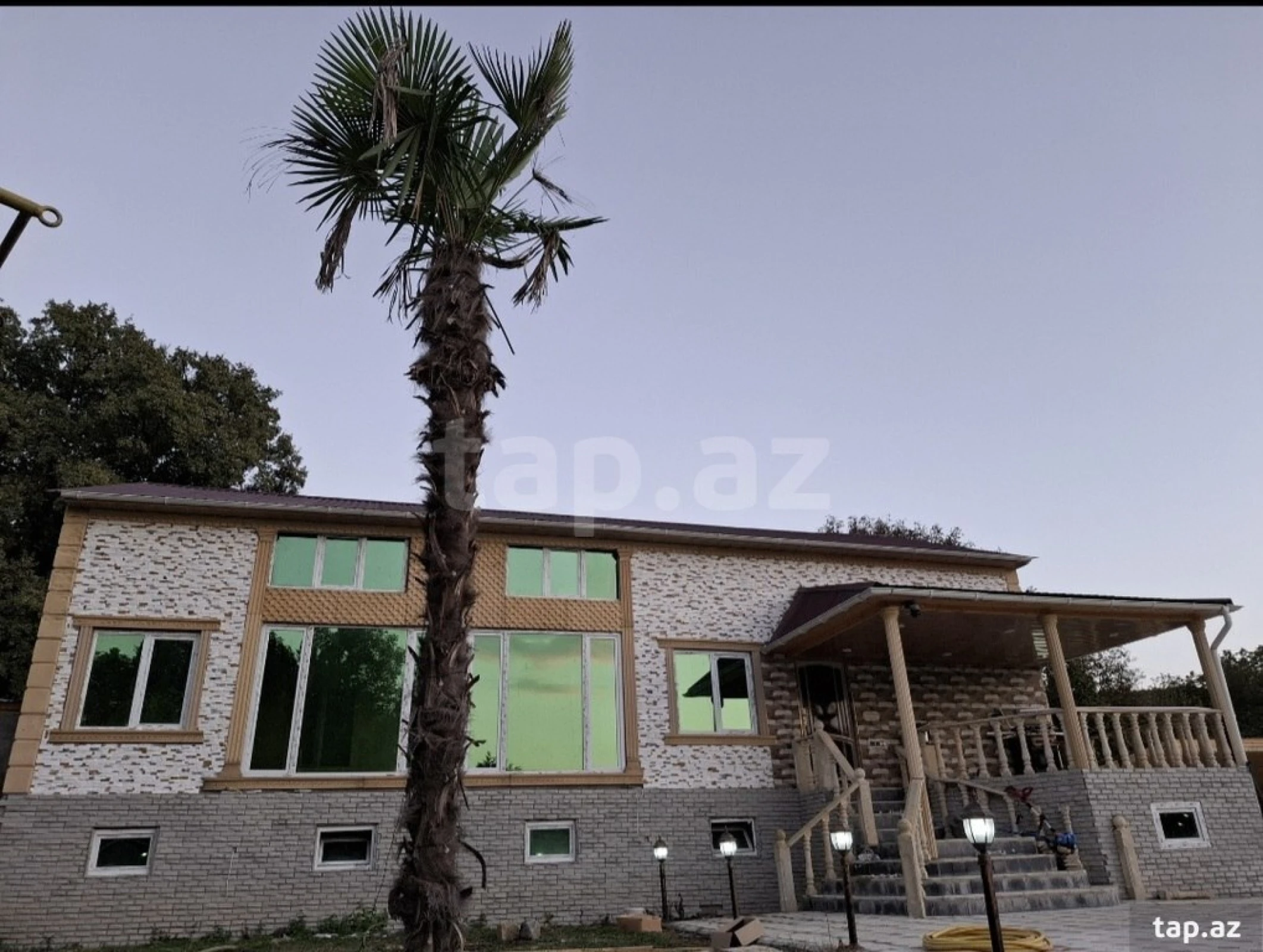 Kirayə verilir 4 otaqlı həyət evi