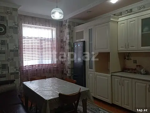 Kirayə verilir 5 otaqlı həyət evi