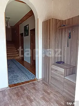 Kirayə verilir 5 otaqlı həyət evi
