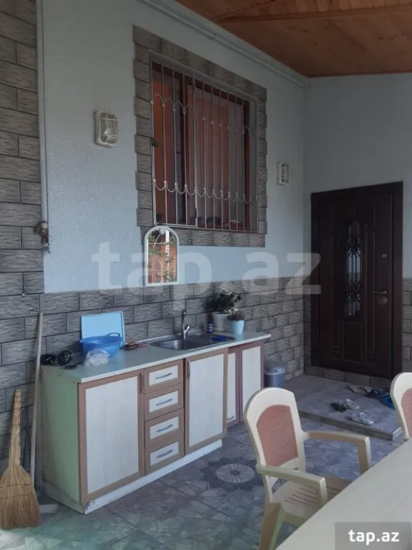 Satılır 6 otaqlı həyət evi 125 m²