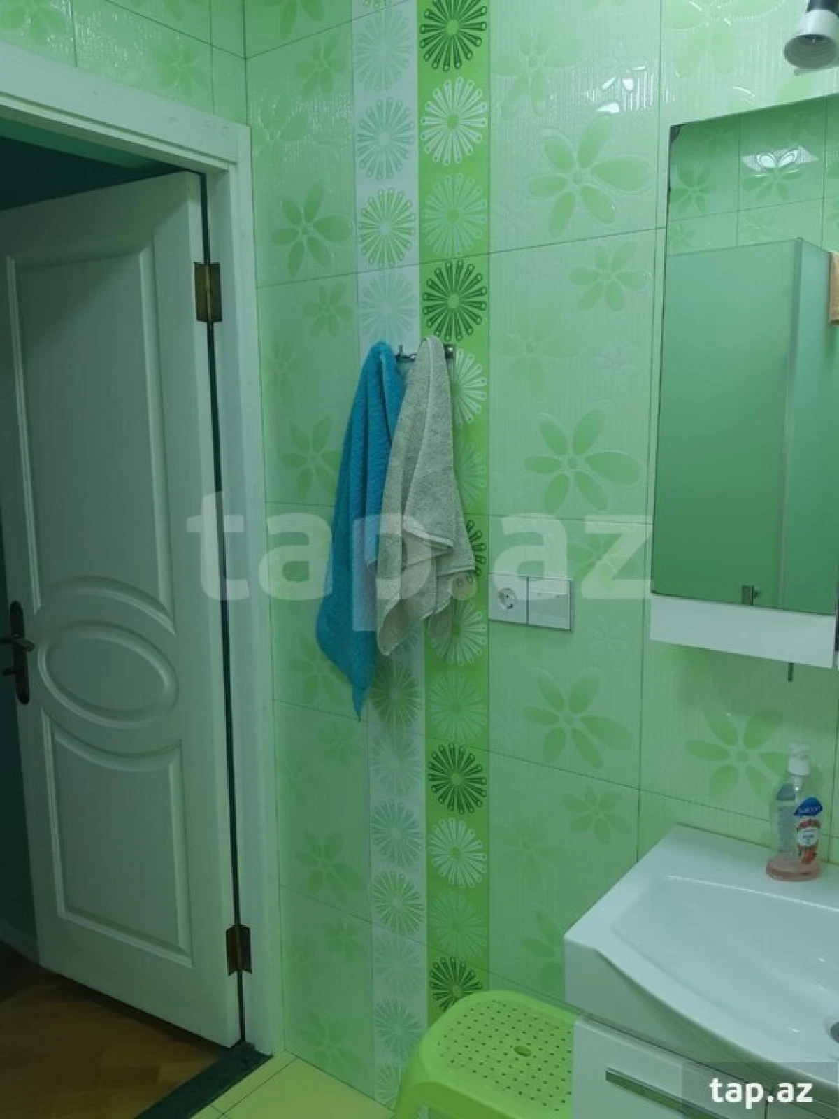 Satılır 6 otaqlı həyət evi 125 m²