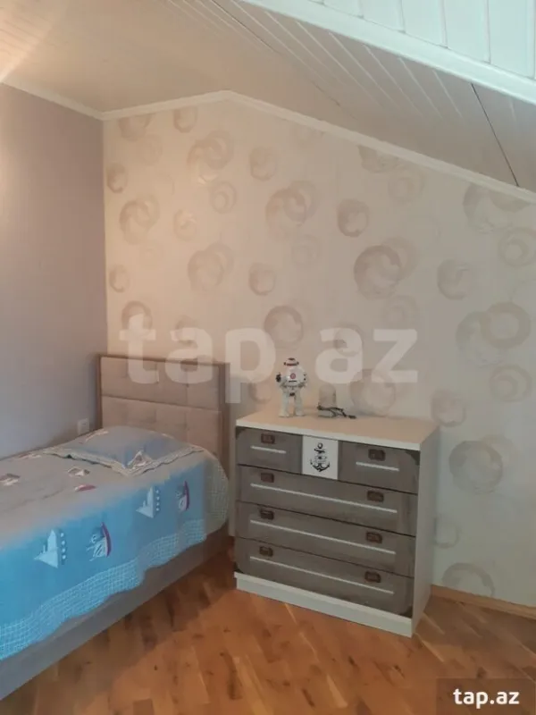 Satılır 6 otaqlı həyət evi 125 m²