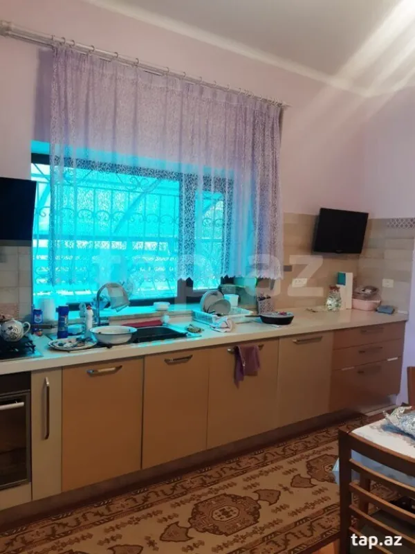 Satılır 6 otaqlı həyət evi 125 m²