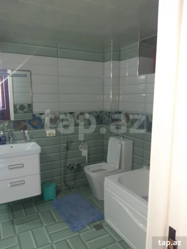 Satılır 6 otaqlı həyət evi 125 m²