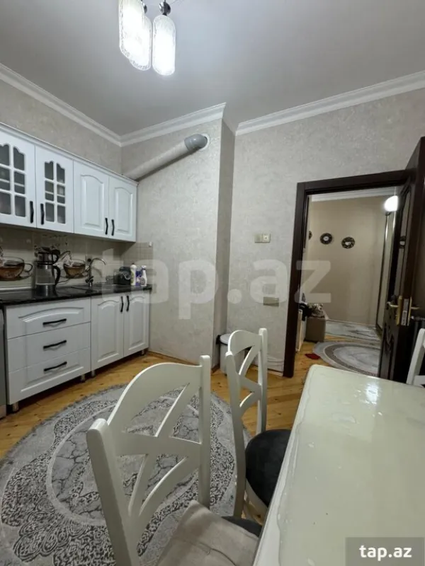 Satılır 2 otaqlı yeni tikili 68 m²