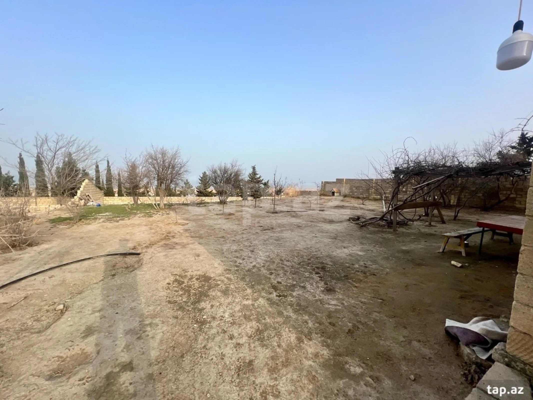 Satılır 6 otaqlı həyət evi 250 m²