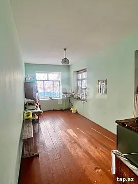Satılır 6 otaqlı həyət evi 250 m²