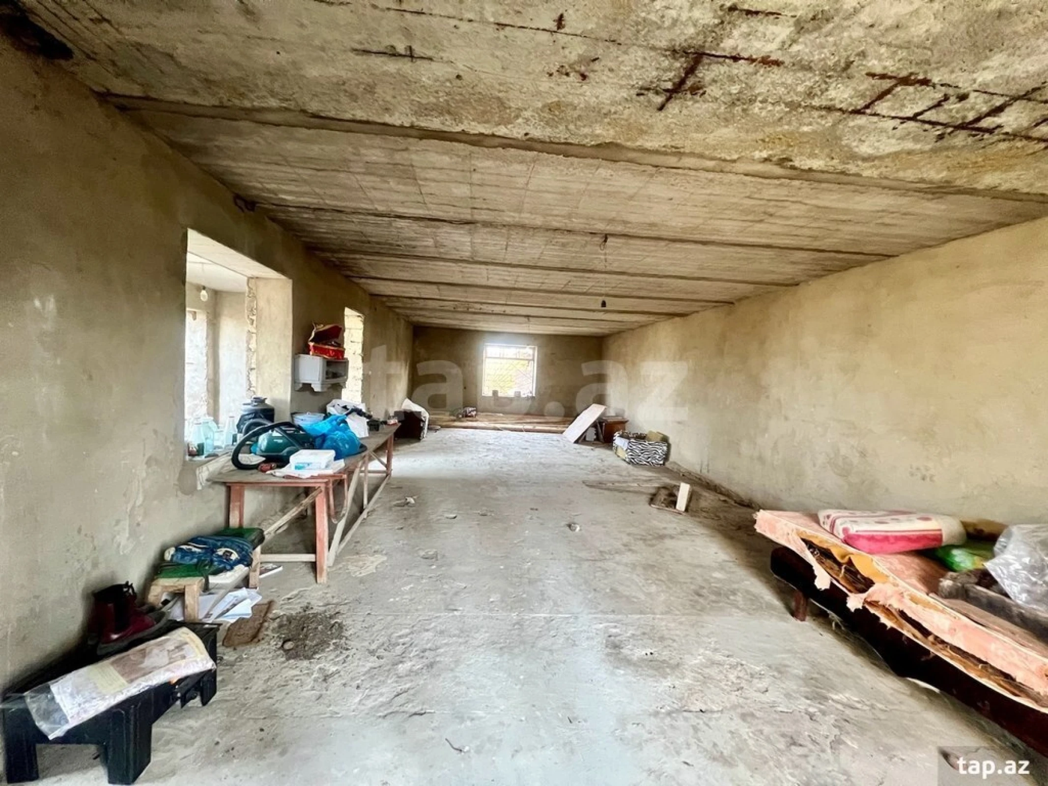 Satılır 6 otaqlı həyət evi 250 m²