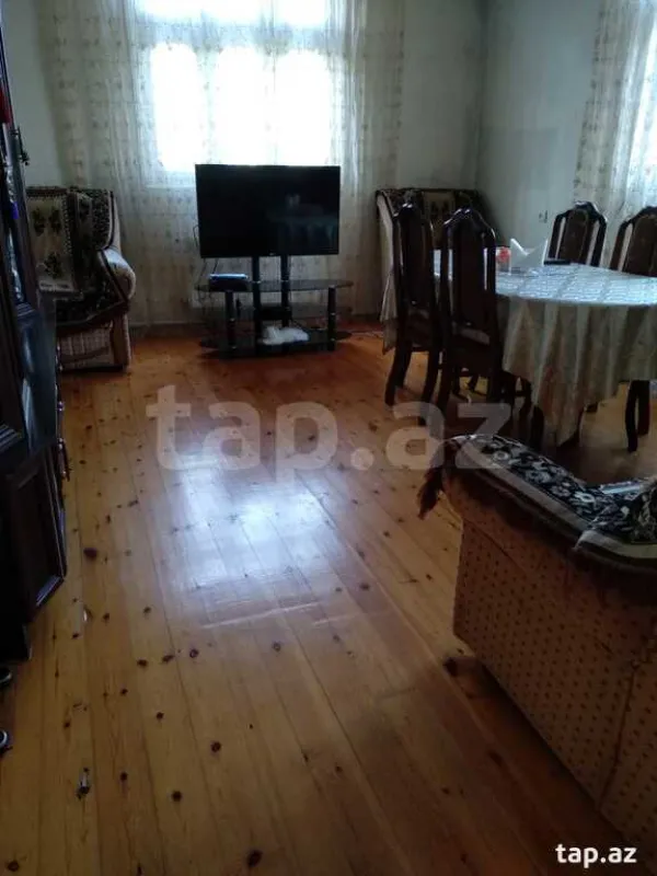 Satılır 3 otaqlı həyət evi 100 m²