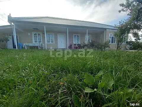Kirayə verilir 4 otaqlı həyət evi 90 m² — Gədəbəy 4 otaq 90.00 m²