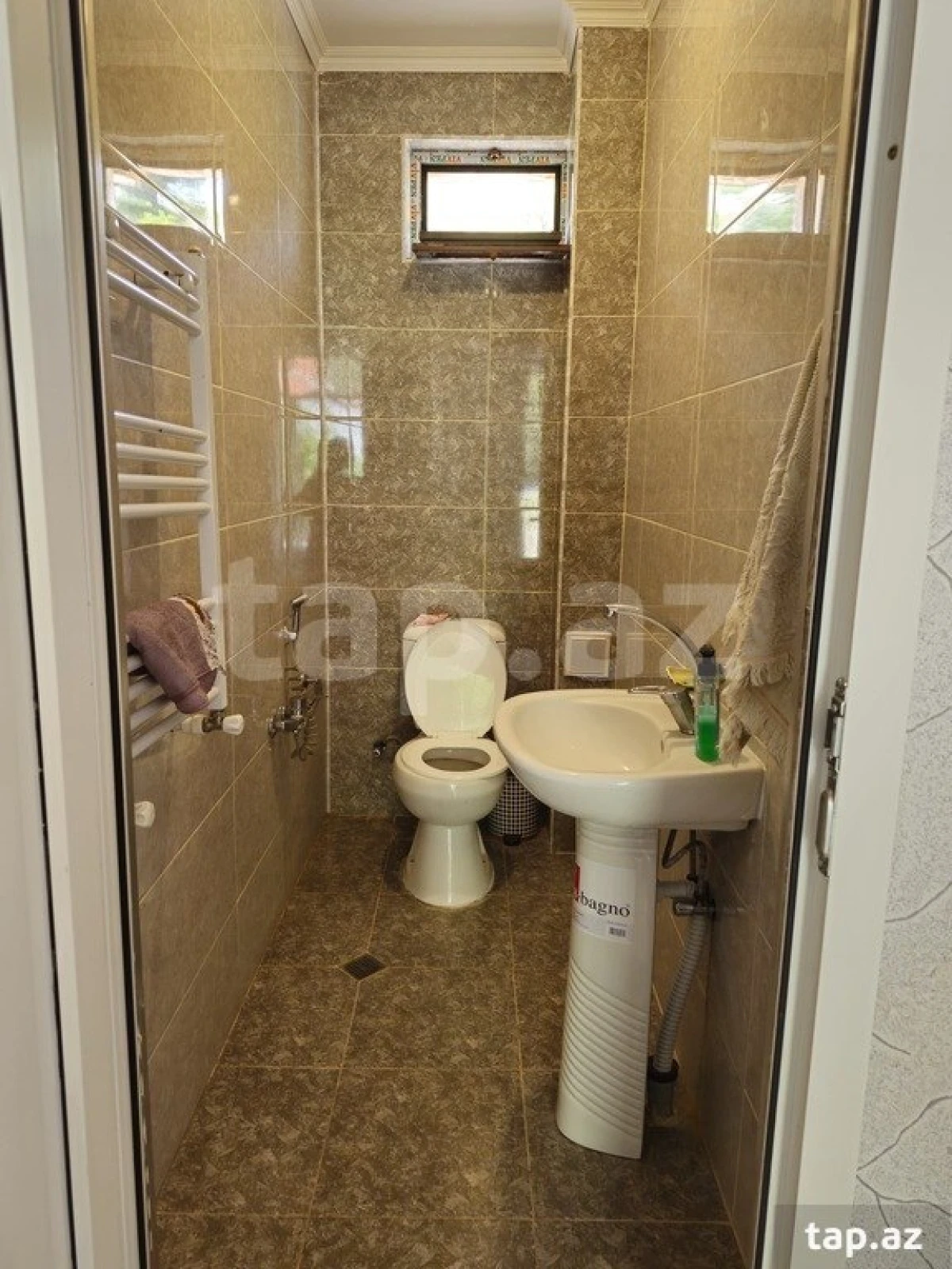 Kirayə verilir 3 otaqlı həyət evi