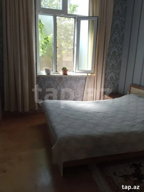 Kirayə verilir 4 otaqlı həyət evi