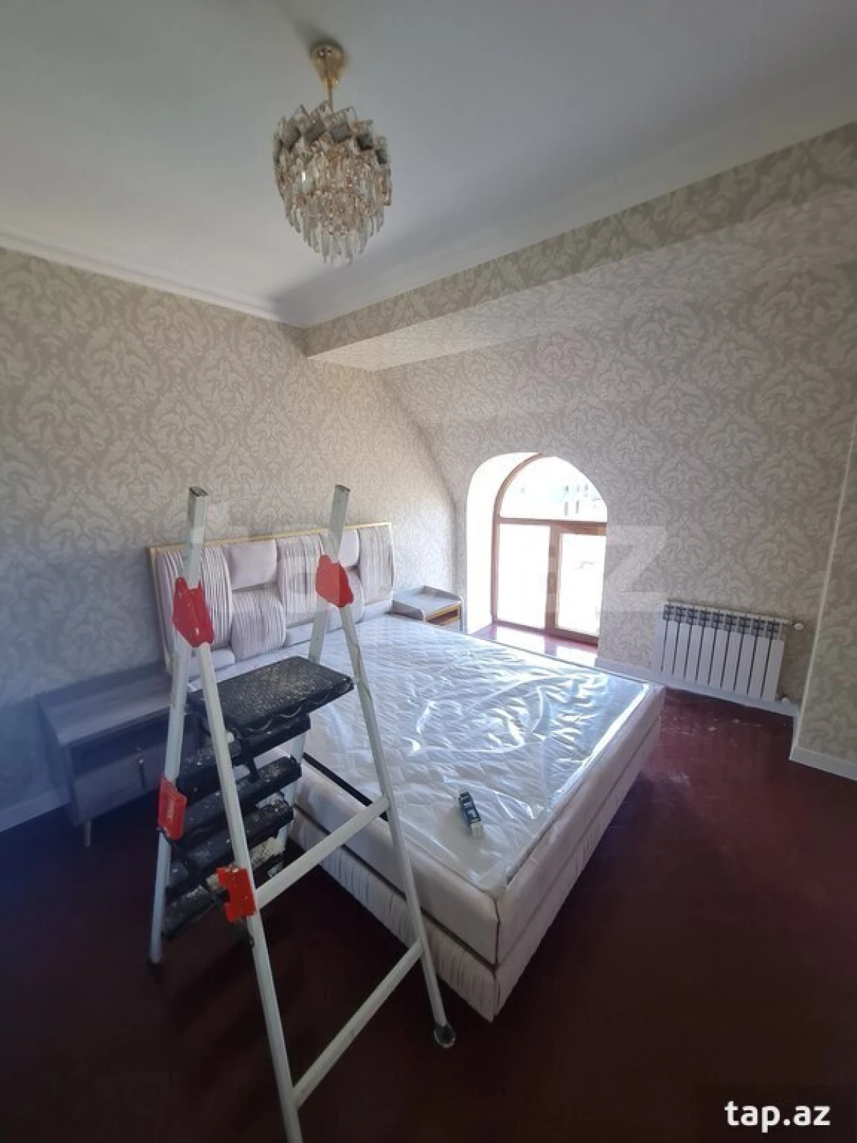 Satılır 4 otaqlı yeni tikili 124 m²