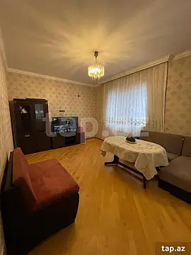 Satılır 4 otaqlı həyət evi