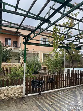 Satılır 4 otaqlı həyət evi