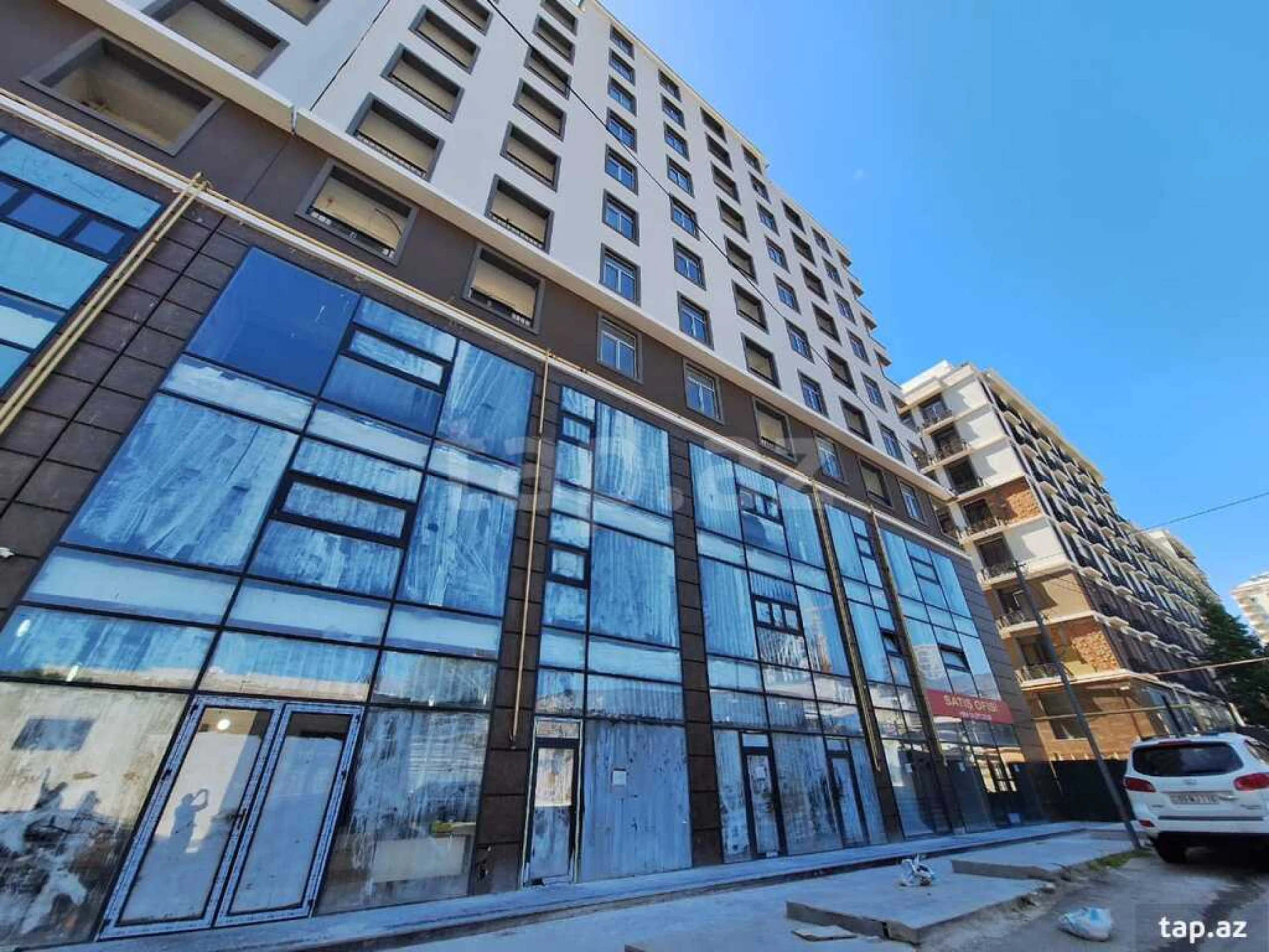 Satılır 4 otaqlı yeni tikili 129 m²
