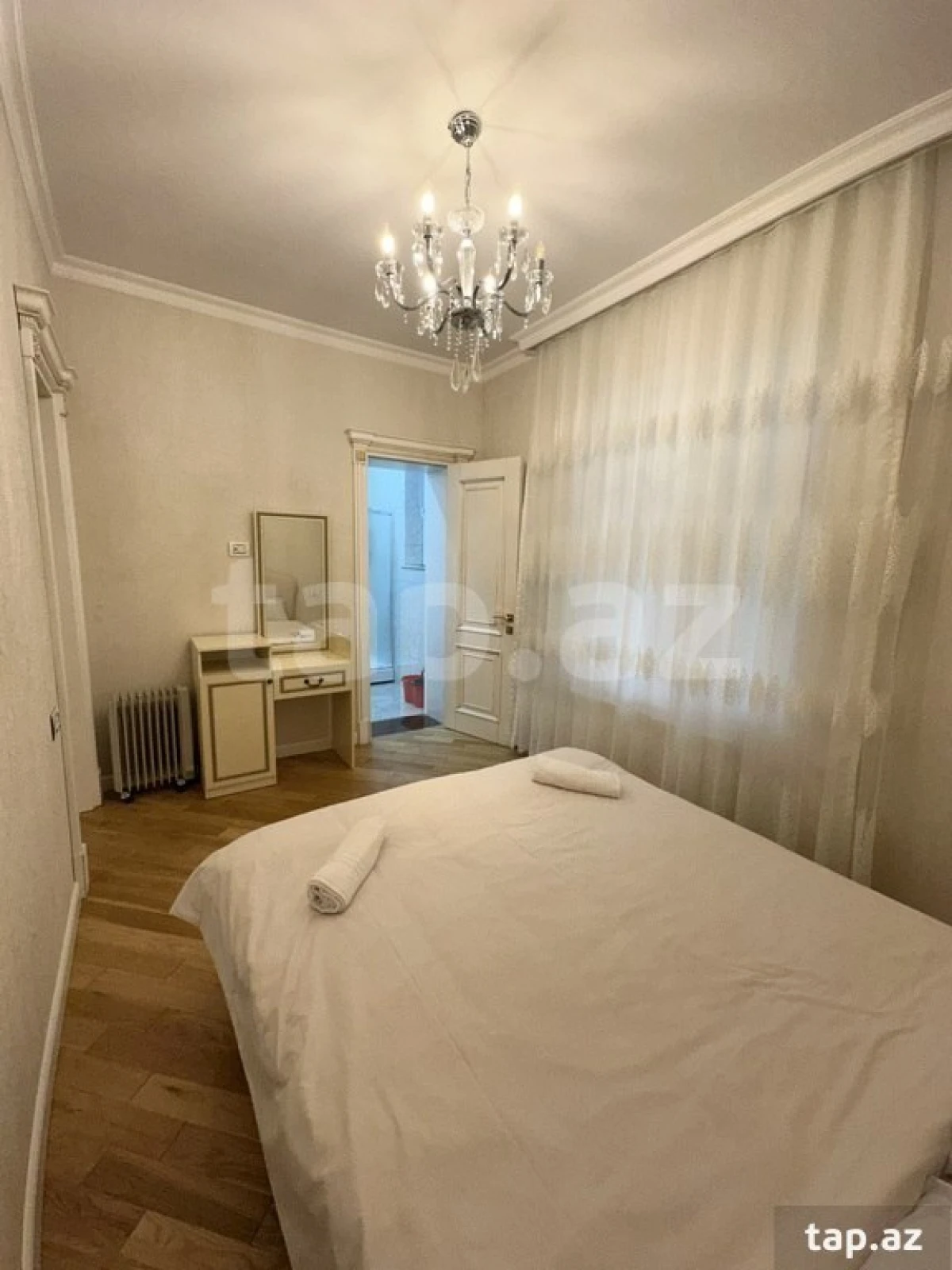 Kirayə verilir 5 otaqlı həyət evi