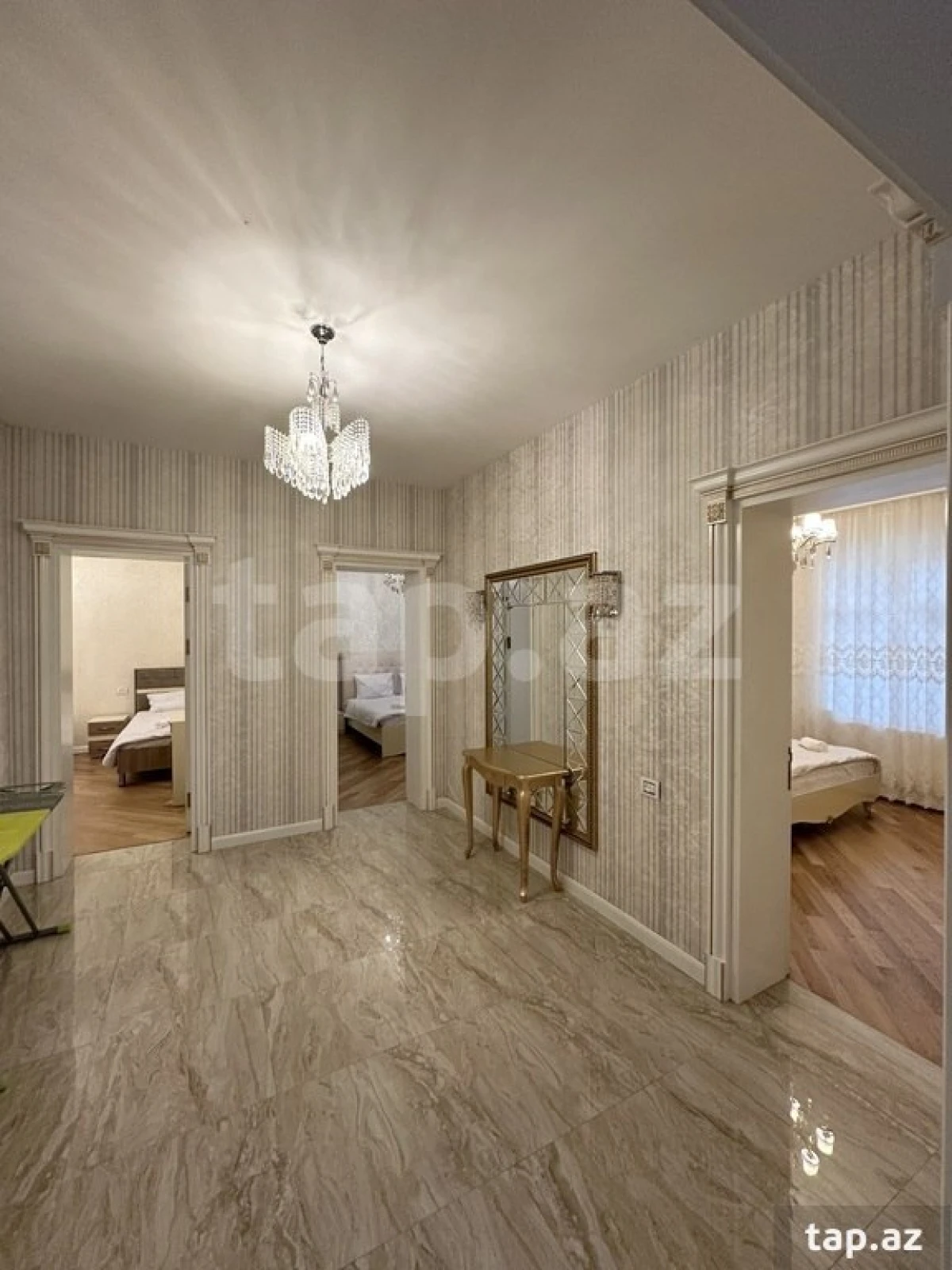 Kirayə verilir 5 otaqlı həyət evi