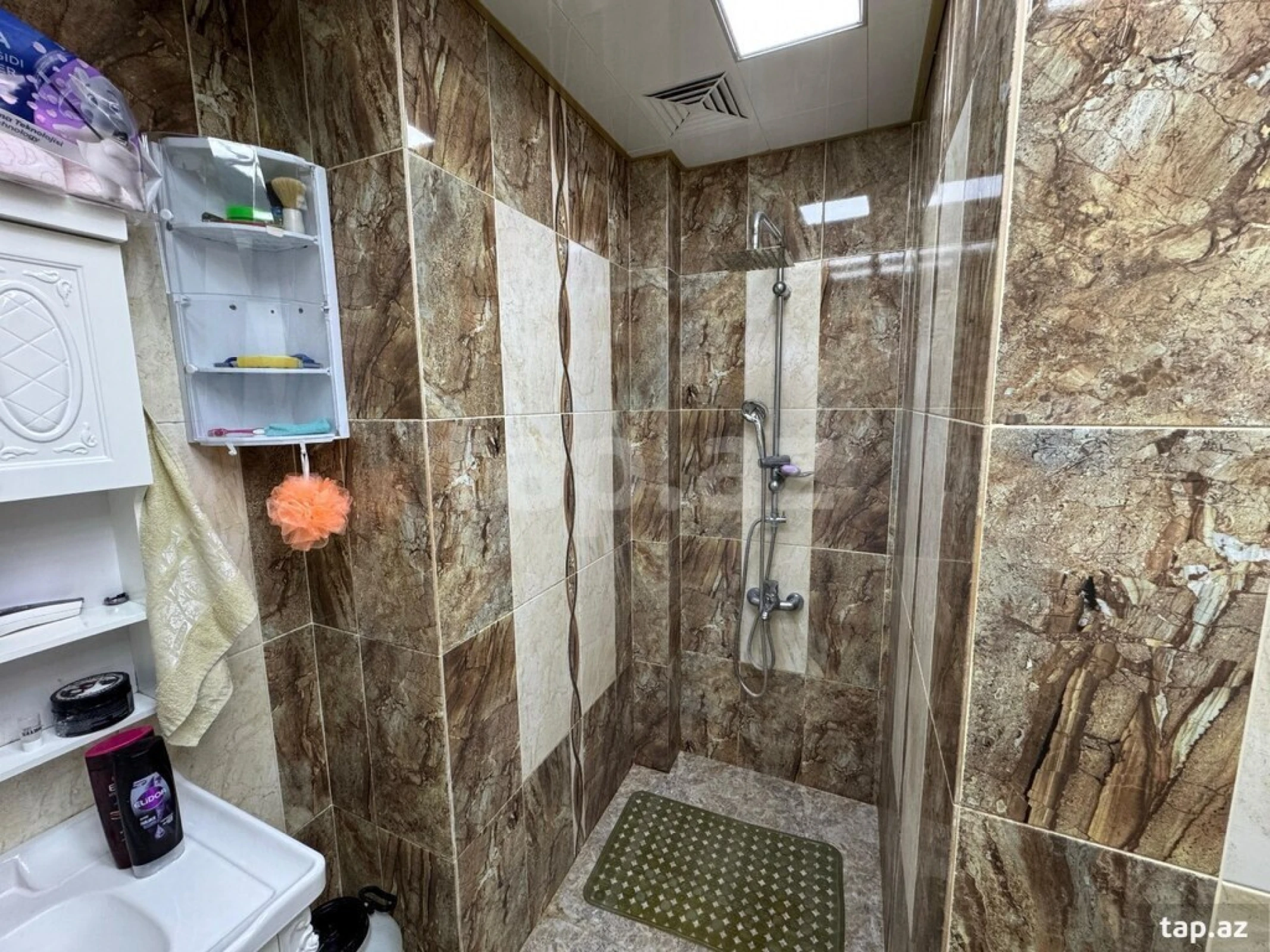 Satılır 4 otaqlı yeni tikili 125 m²