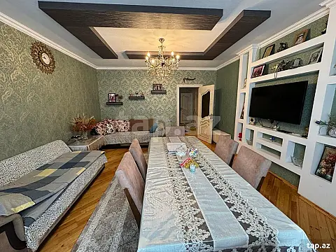Satılır 4 otaqlı yeni tikili 125 m²