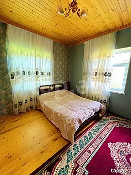 Kirayə verilir 5 otaqlı həyət evi