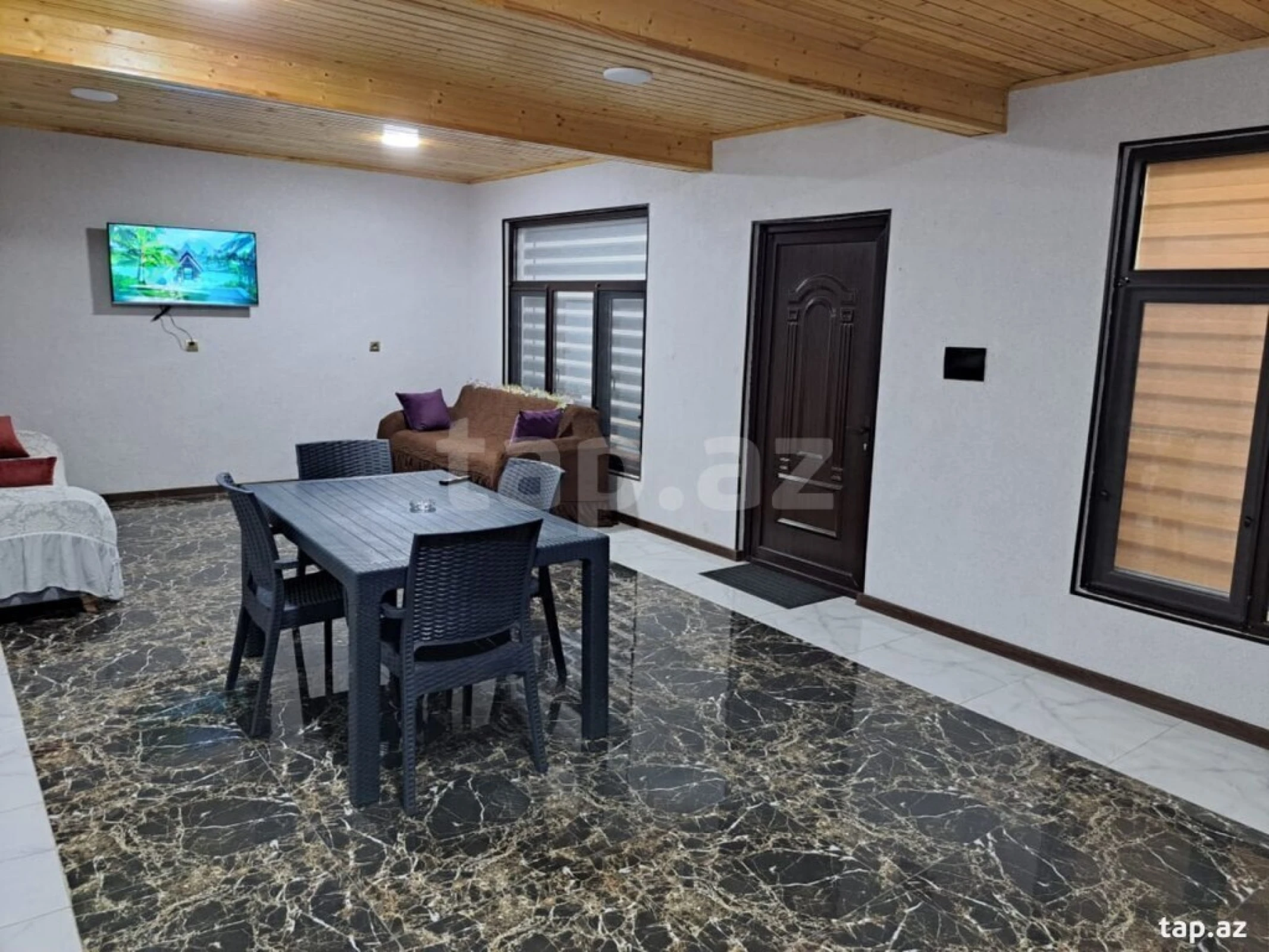 Kirayə verilir 3 otaqlı həyət evi