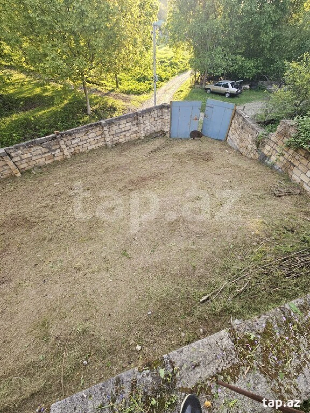 Satılır 6 otaqlı həyət evi 300 m²