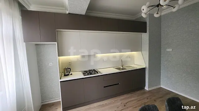 Kirayə verilir 2 otaqlı yeni tikili 90 m²